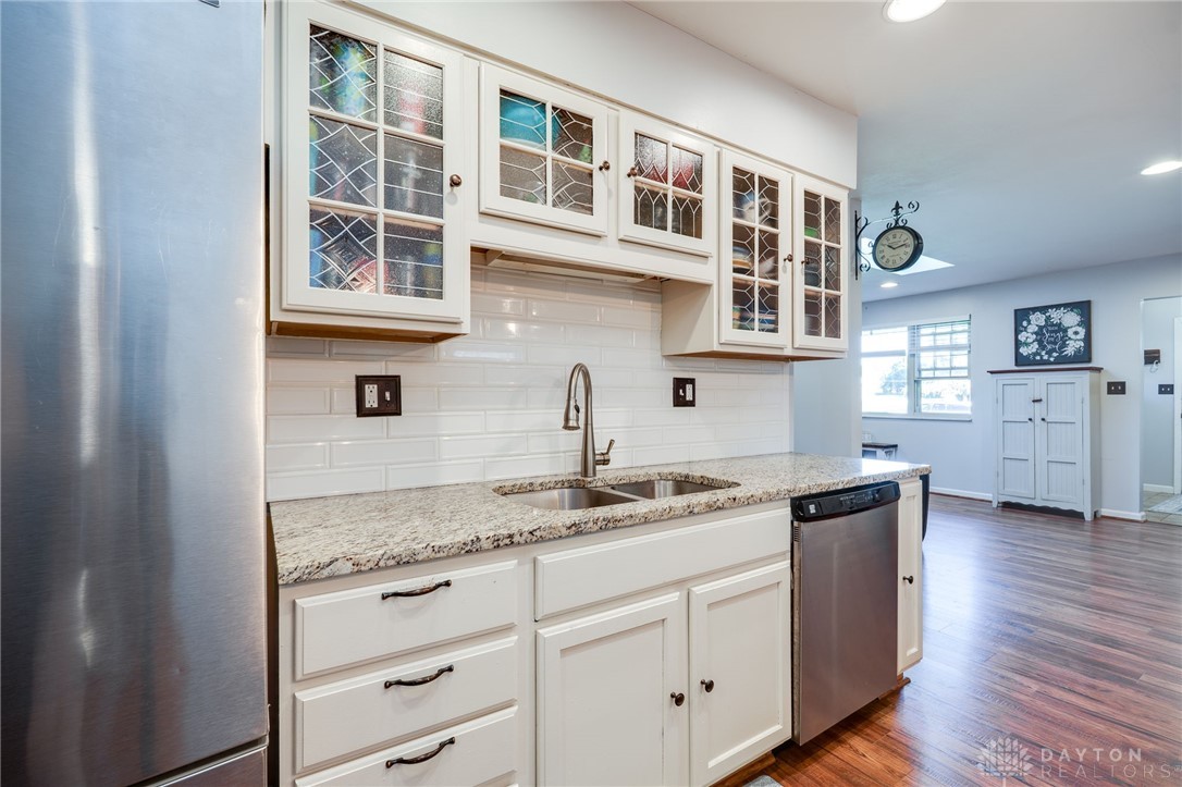 3072 Leonora Drive