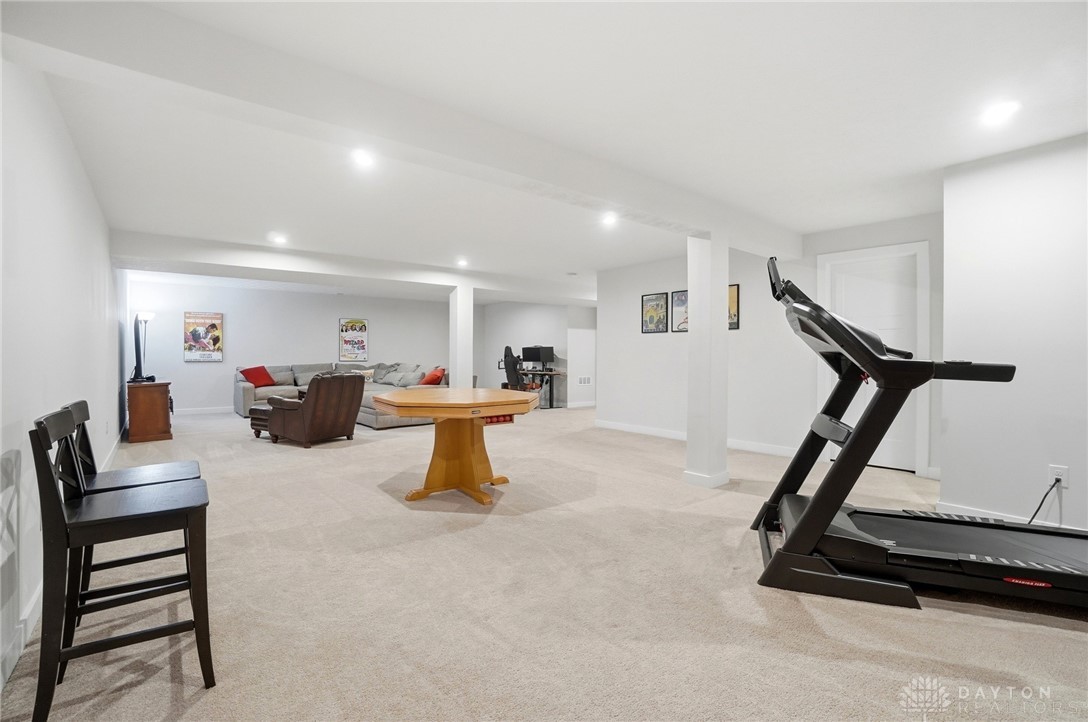 9585 Crooked Creek Drive