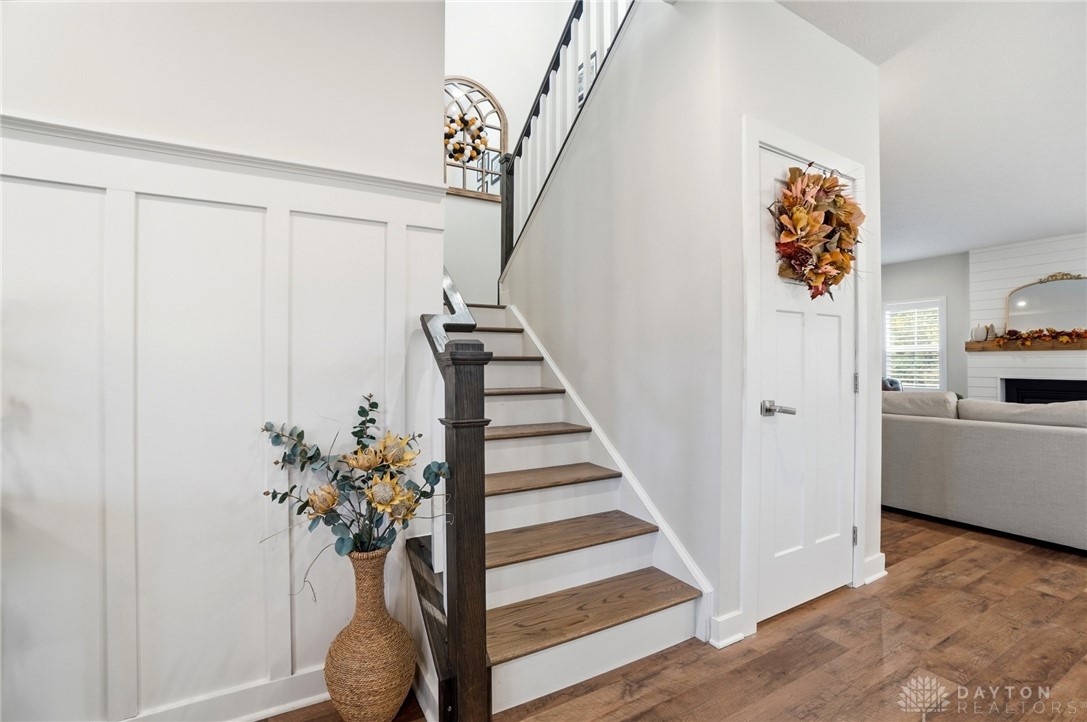 9585 Crooked Creek Drive