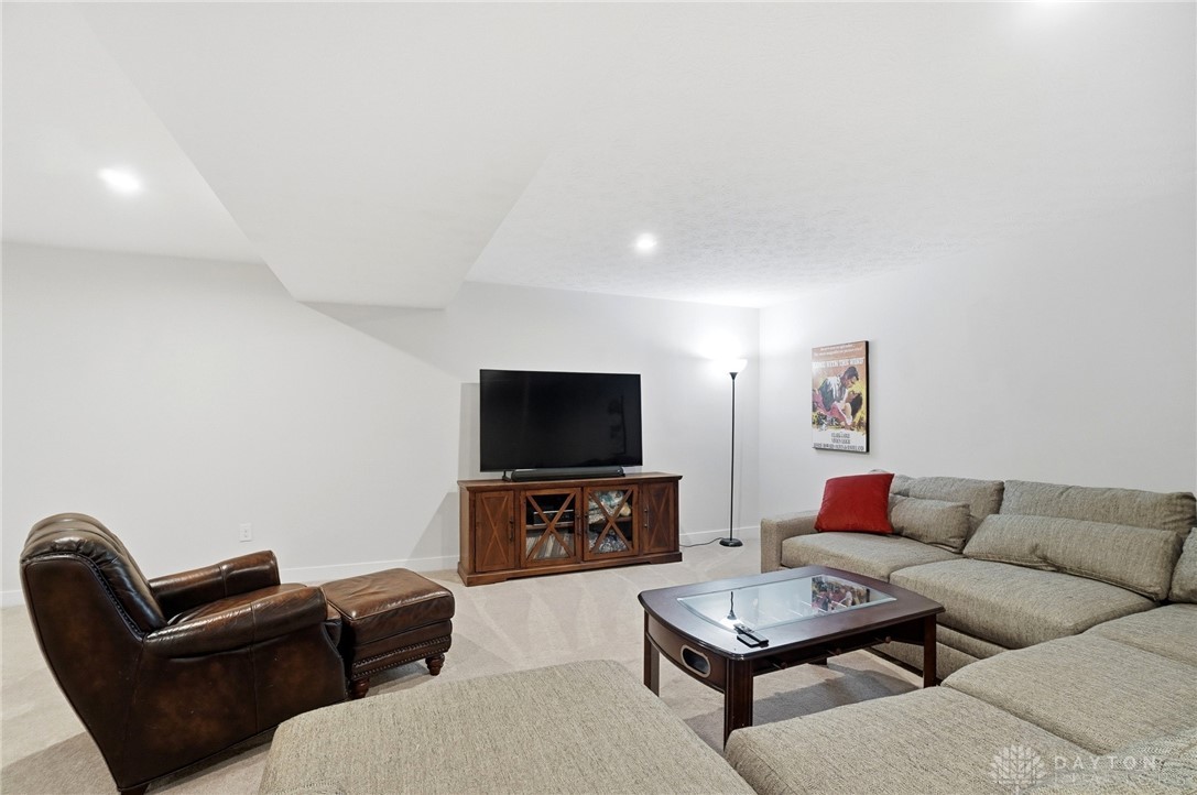 9585 Crooked Creek Drive