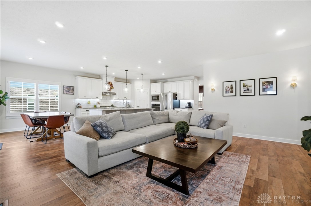 9585 Crooked Creek Drive