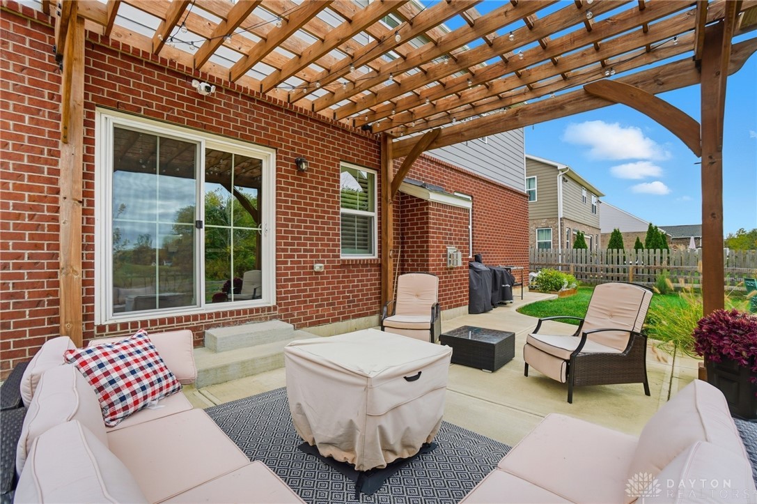 9585 Crooked Creek Drive