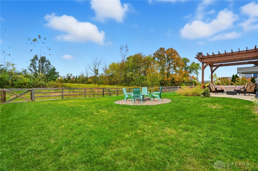 9585 Crooked Creek Drive