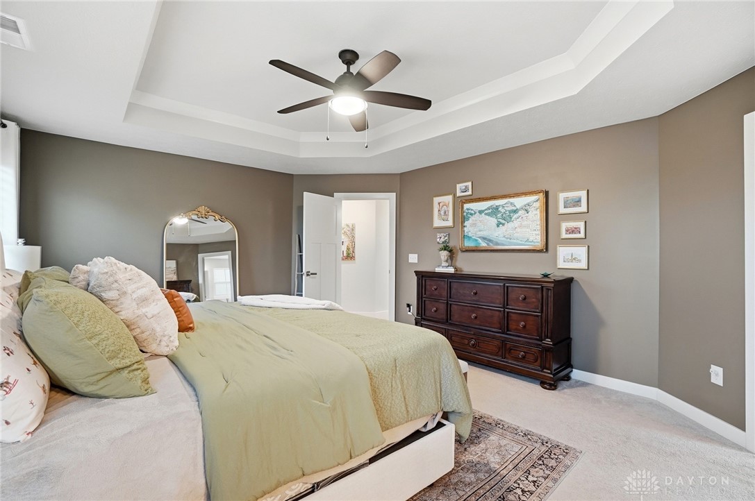 9585 Crooked Creek Drive