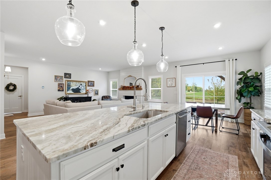 9585 Crooked Creek Drive