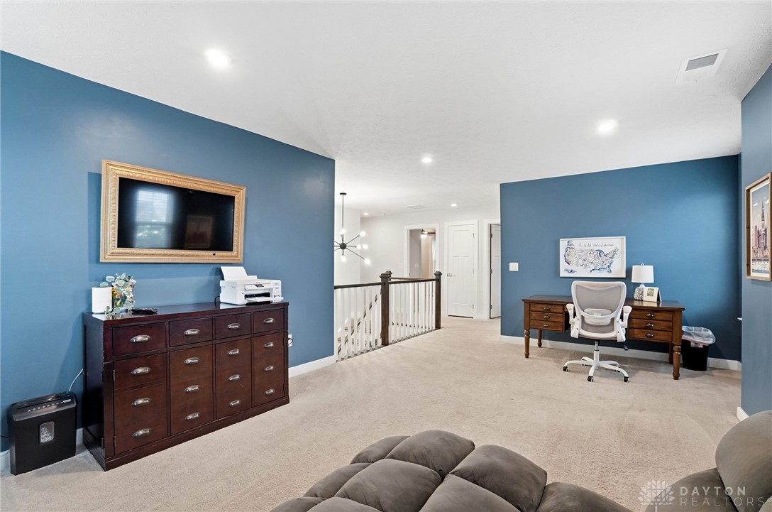 9585 Crooked Creek Drive