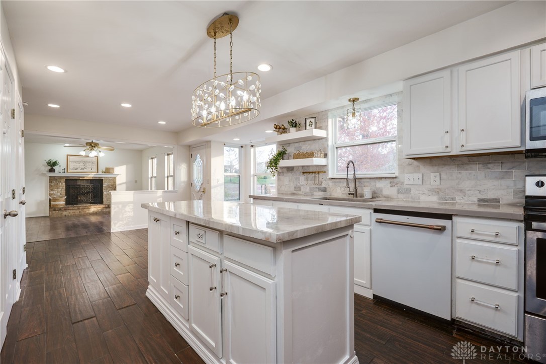 6406 Whippoorwill Way