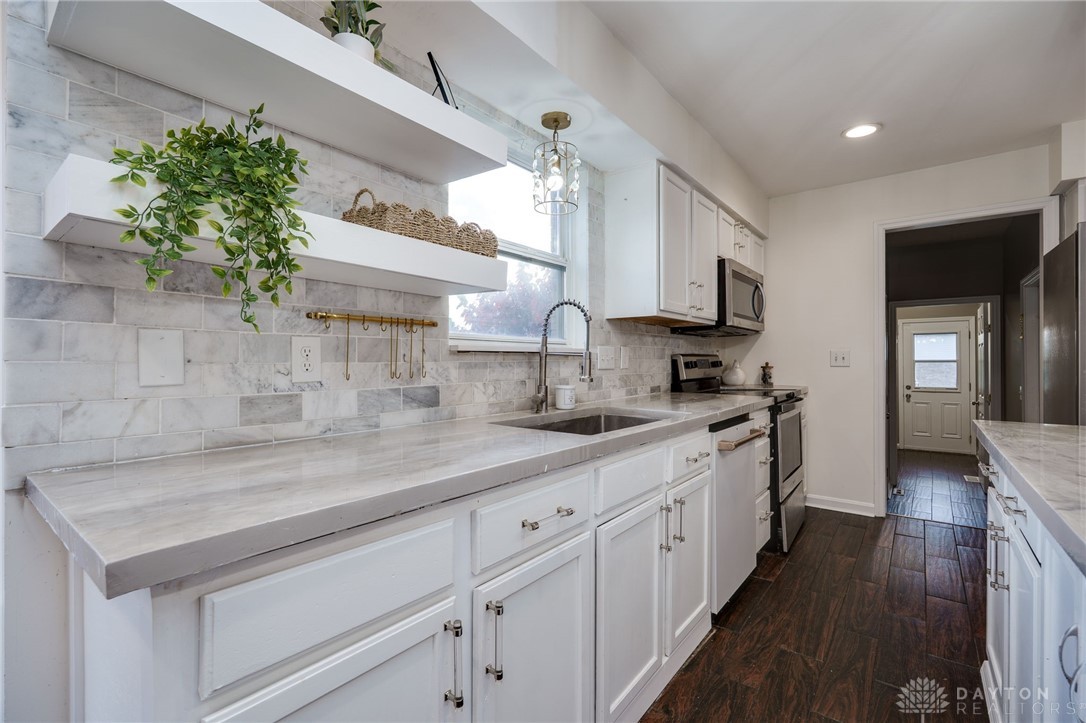 6406 Whippoorwill Way