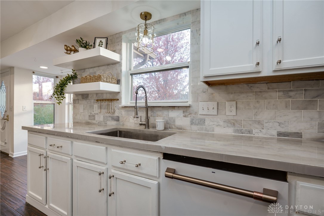 6406 Whippoorwill Way