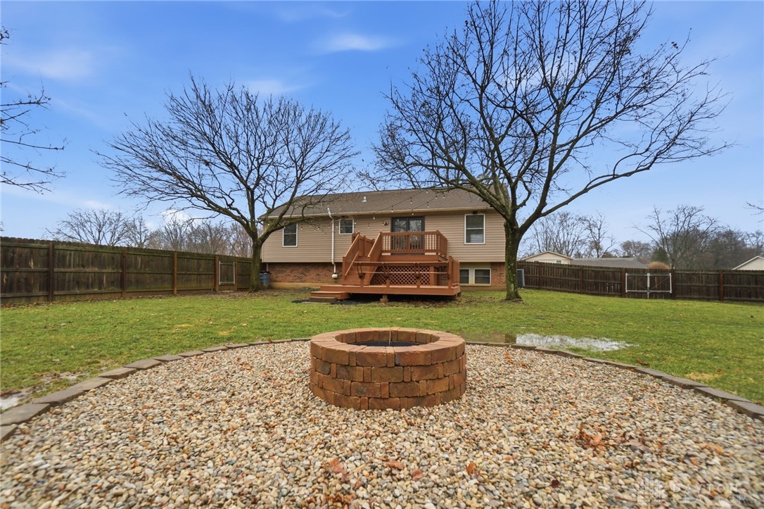 9881 Rose Arbor Drive