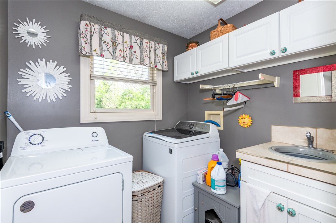 159 E Lytle 5 Points Road