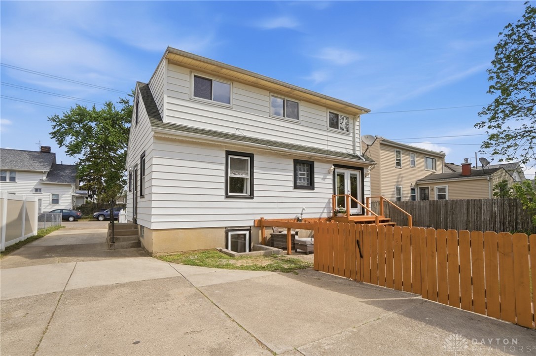 606 Morse Avenue