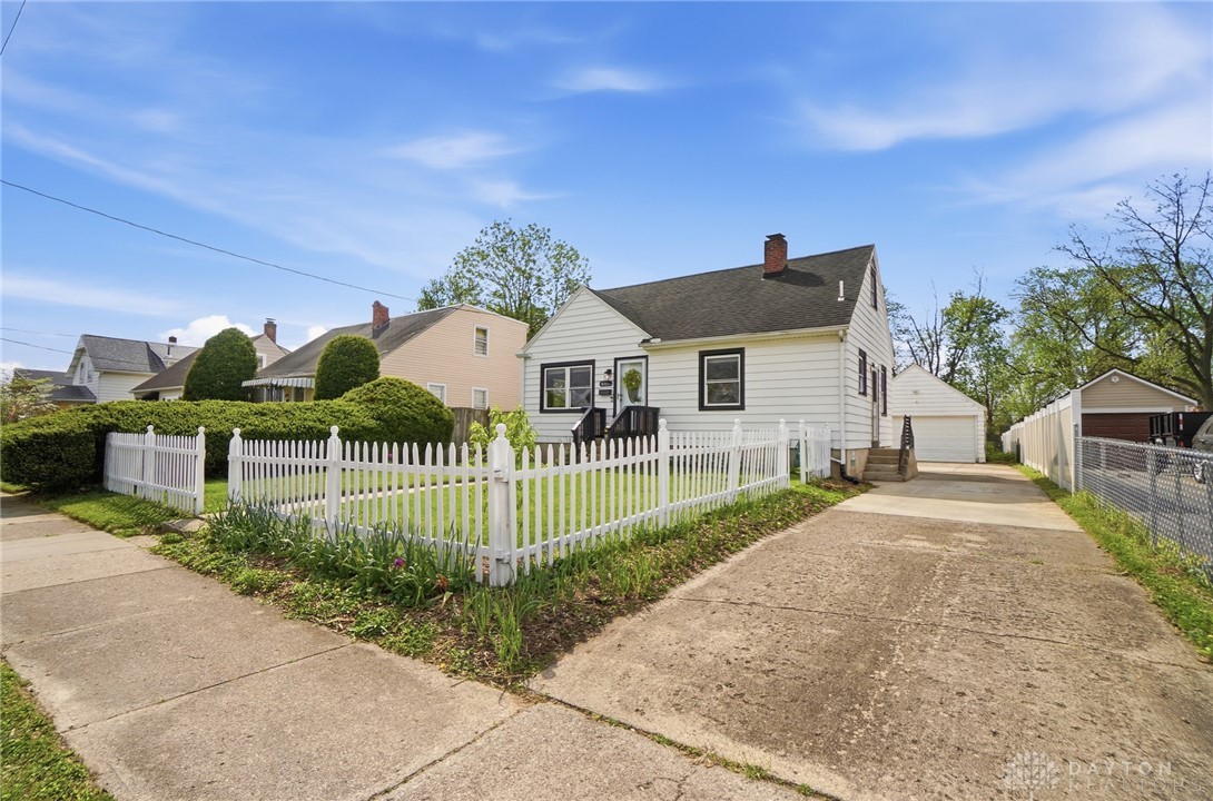 606 Morse Avenue