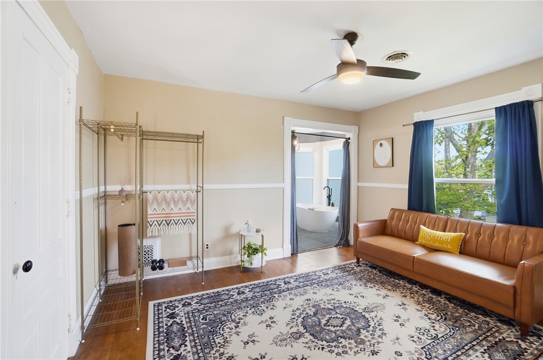 3 E Xenia Drive