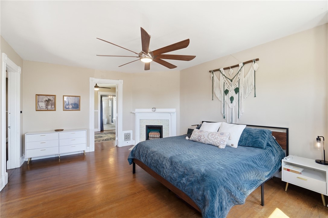 3 E Xenia Drive