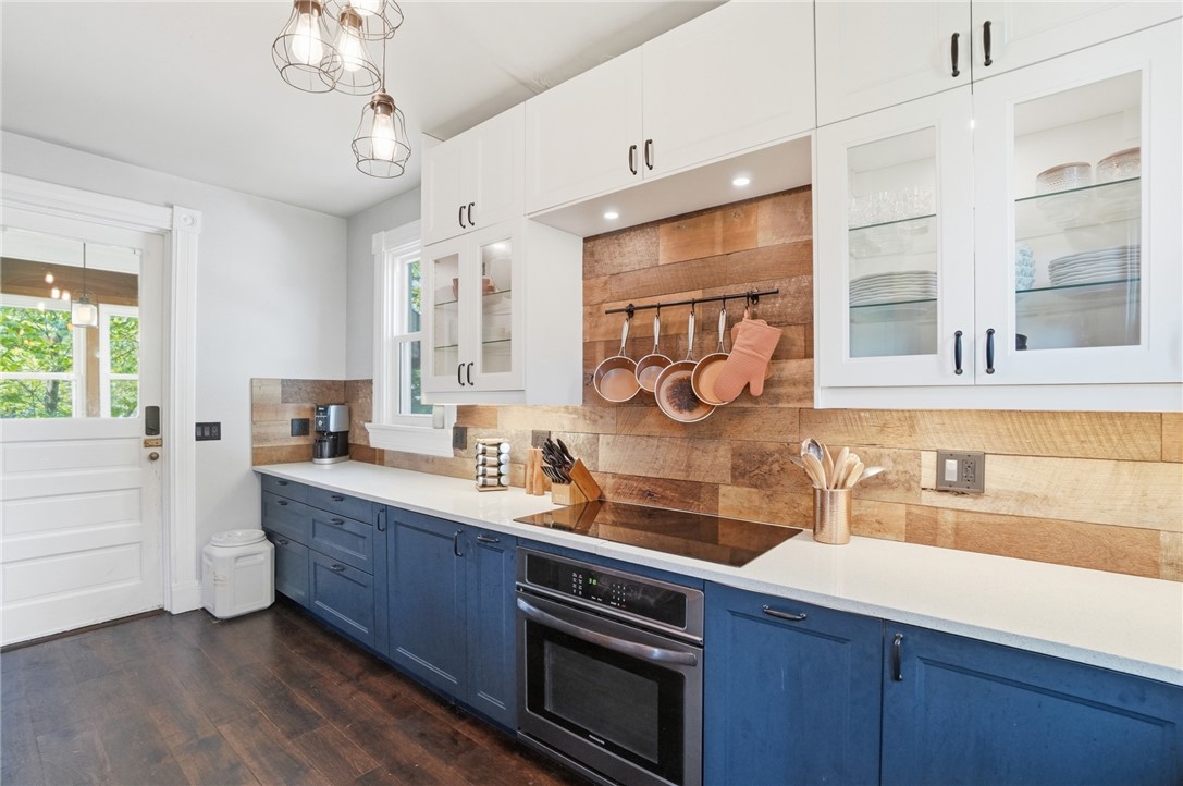 3 E Xenia Drive