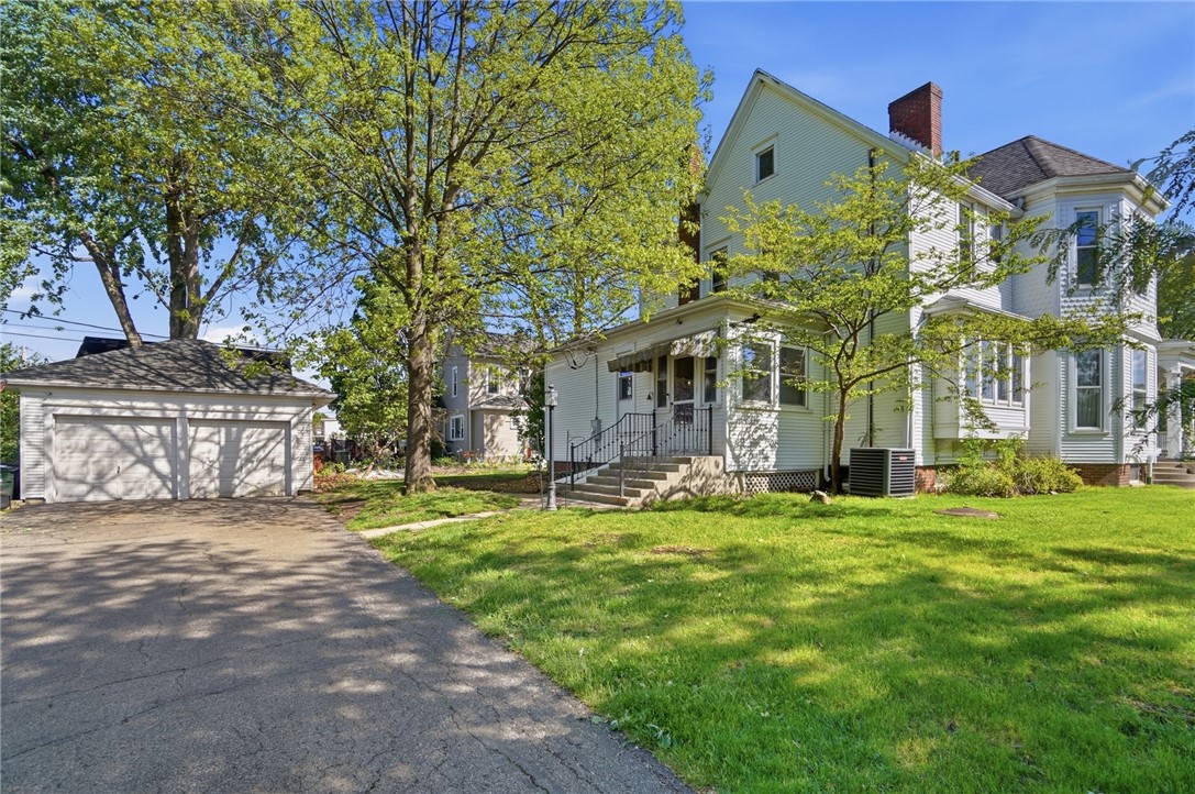 3 E Xenia Drive