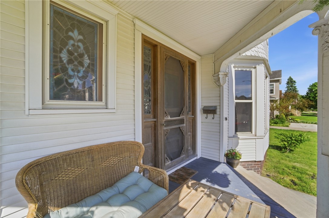 3 E Xenia Drive