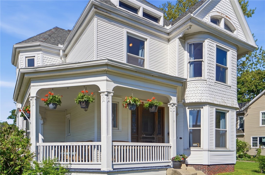 3 E Xenia Drive