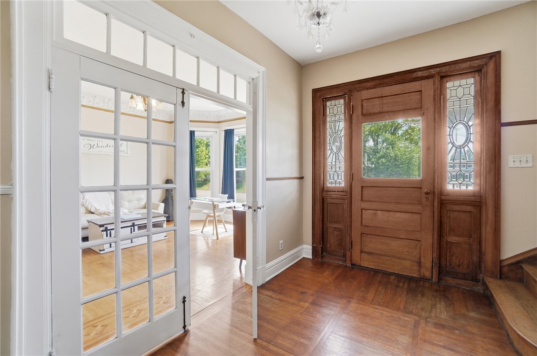 3 E Xenia Drive