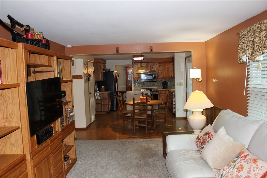 4508 Falcon Circle