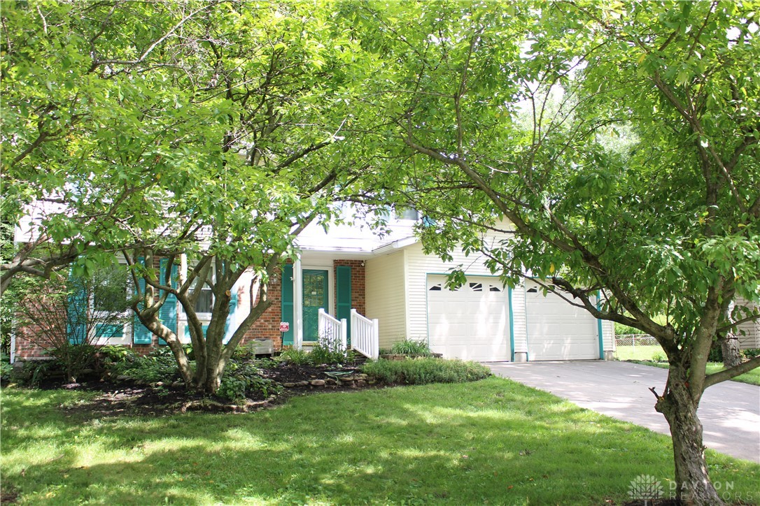 4508 Falcon Circle