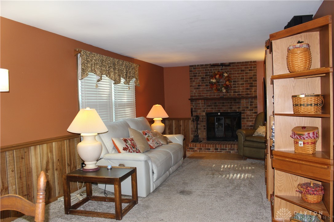 4508 Falcon Circle