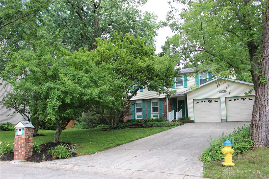 4508 Falcon Circle