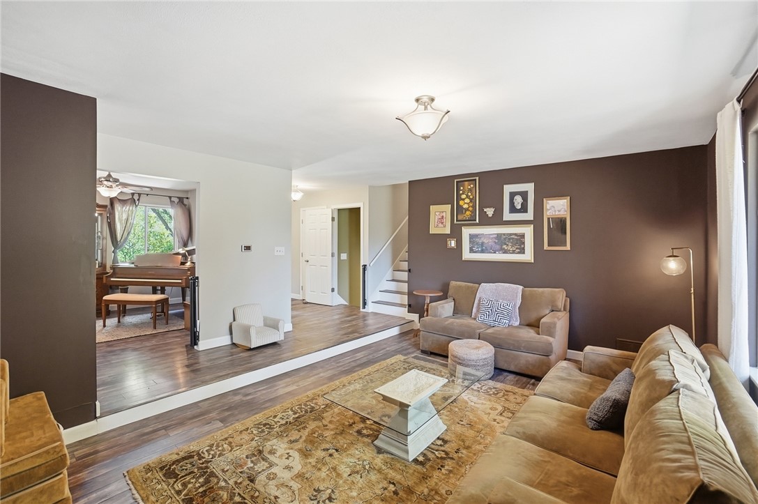 1315 Seminary View Drive