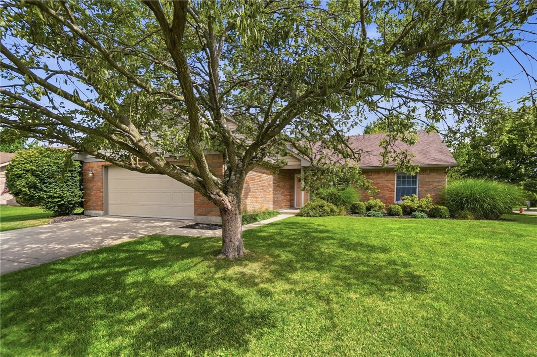 1002 Crede Way
