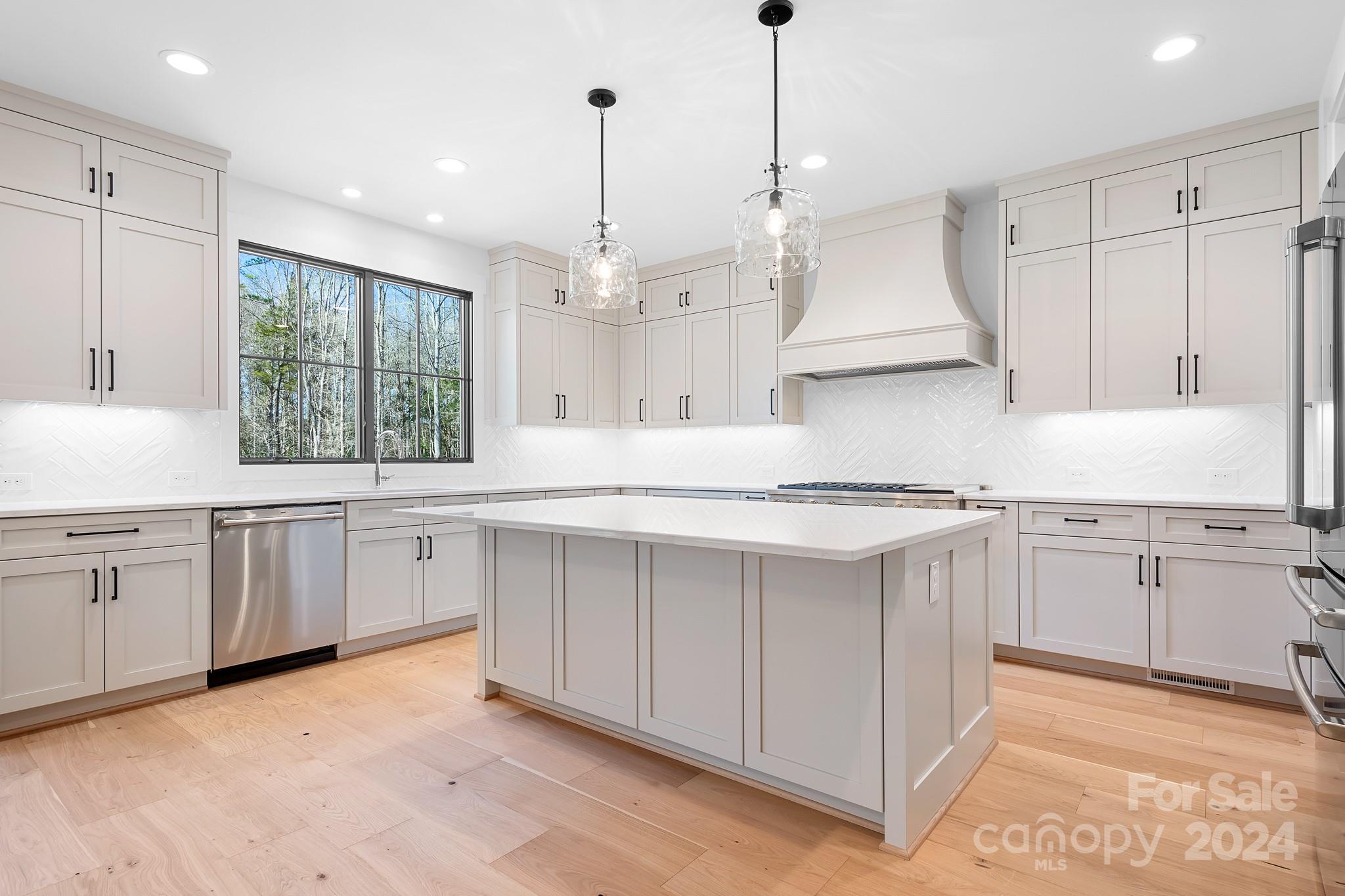 132 Castleview Lane