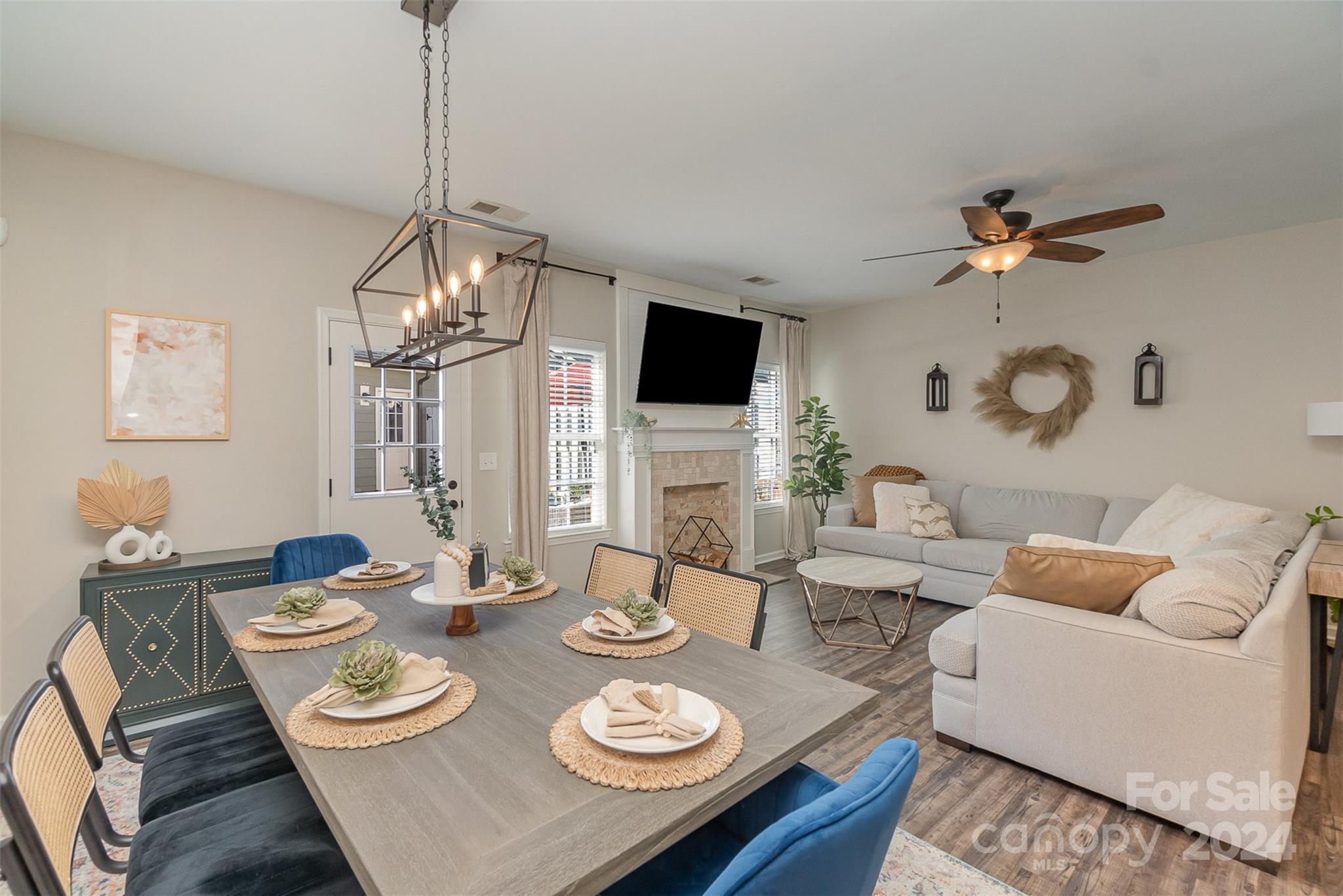 20118 Lamp Lighters Way