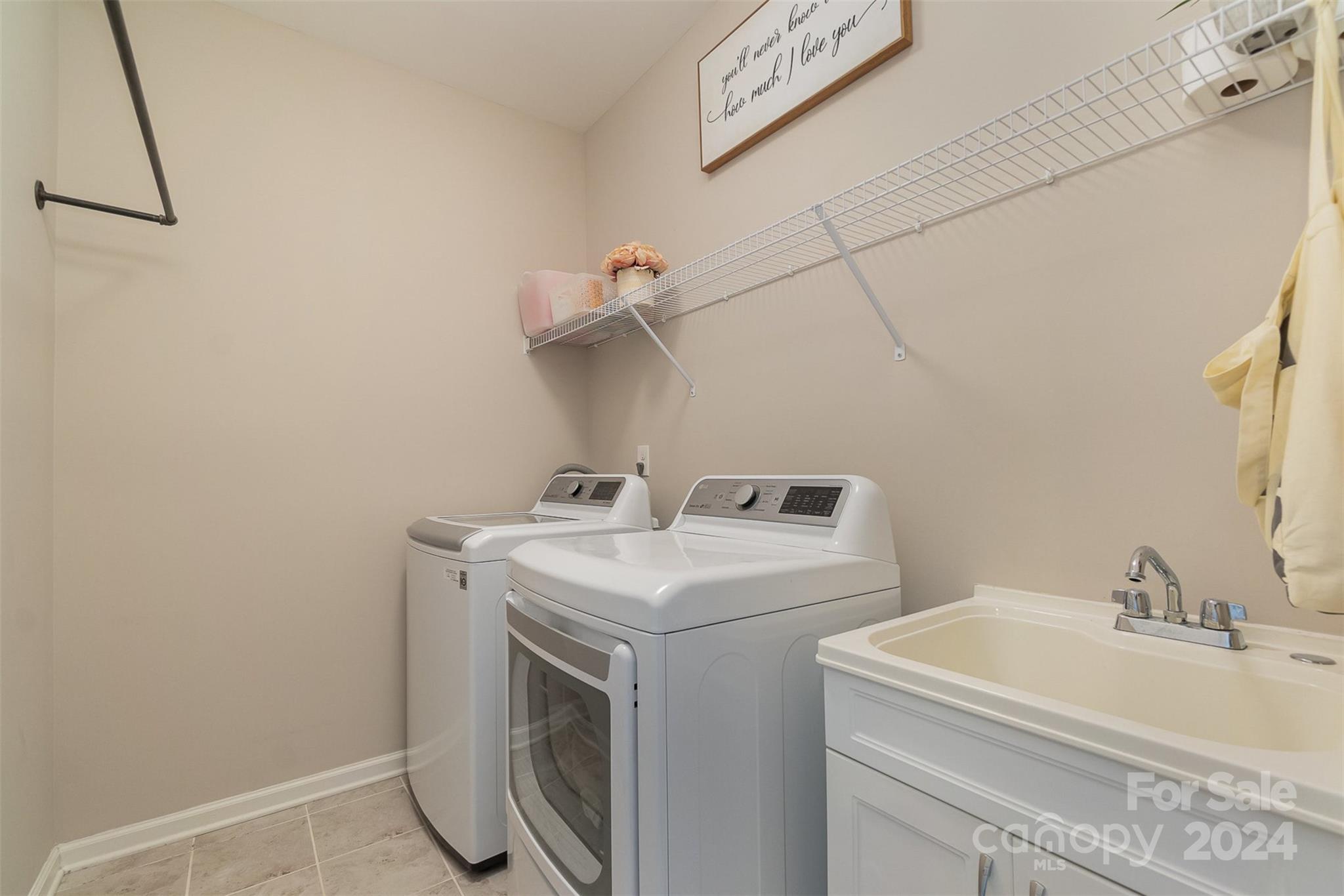 20118 Lamp Lighters Way