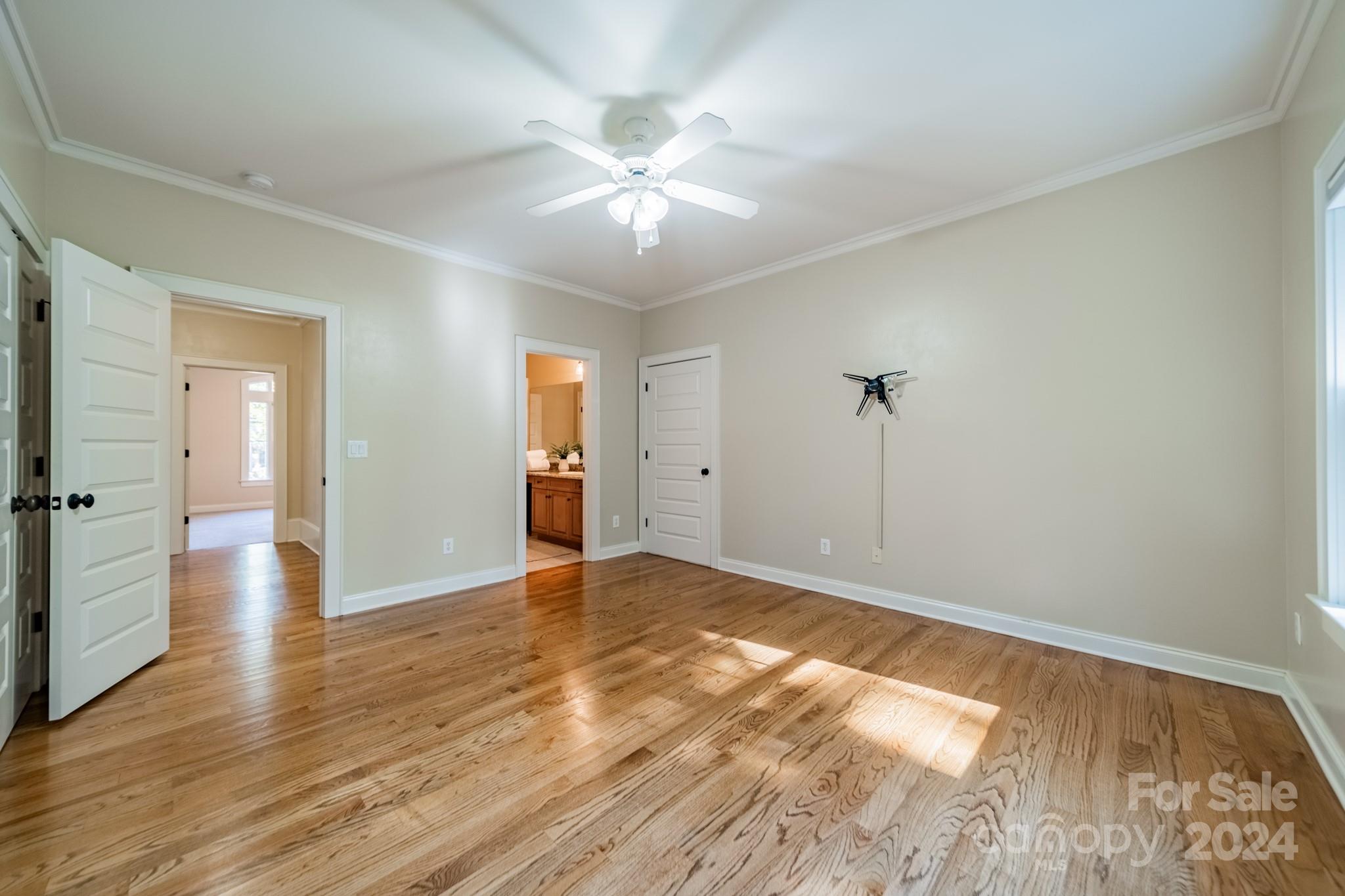 114 Hammersmith Farm Lane Unit: 528