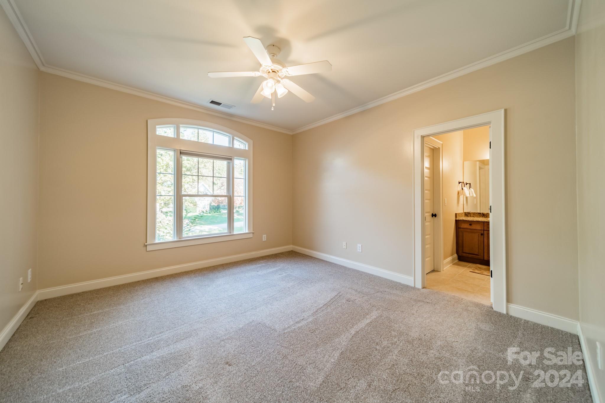 114 Hammersmith Farm Lane Unit: 528