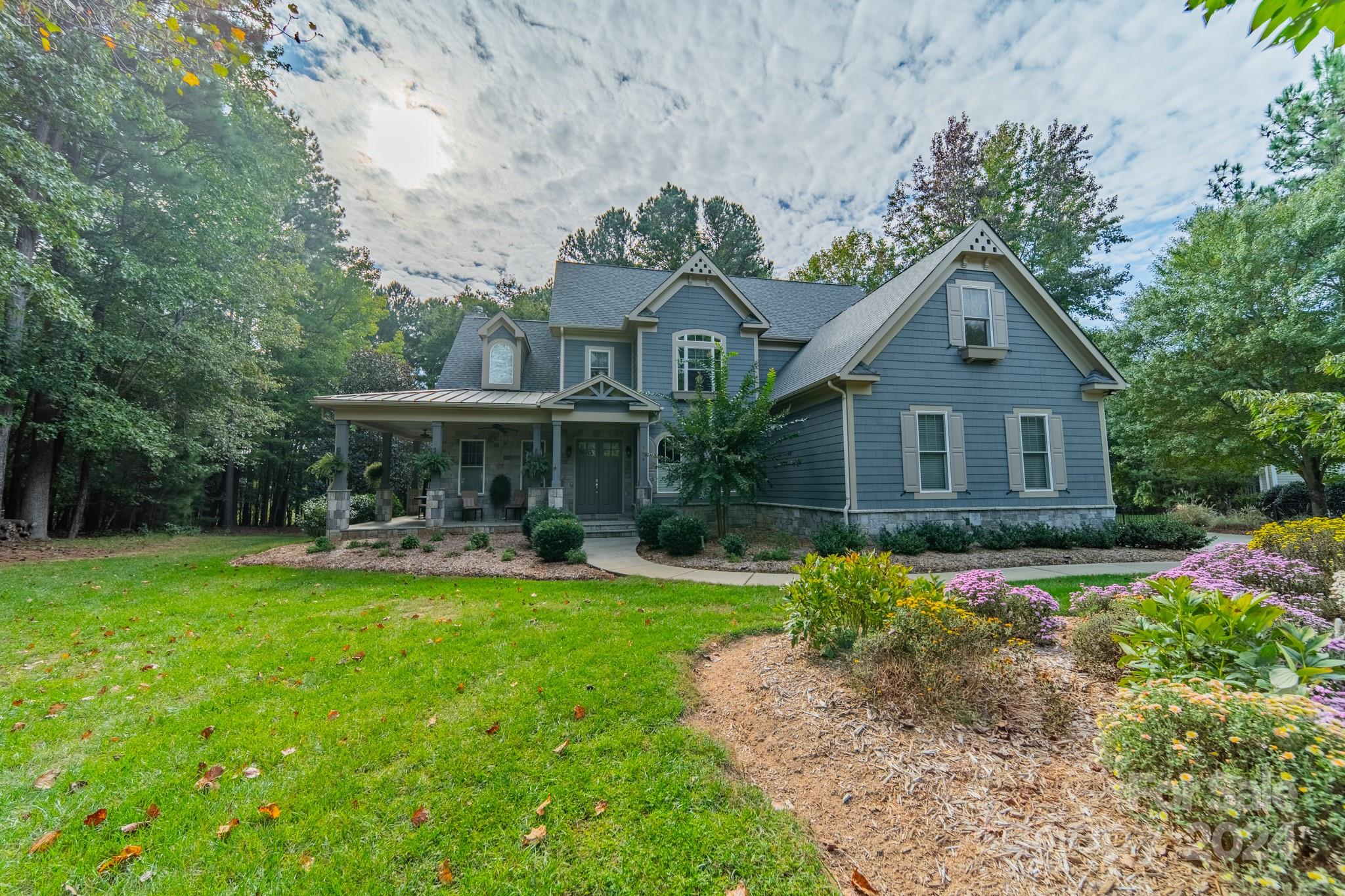114 Hammersmith Farm Lane Unit: 528