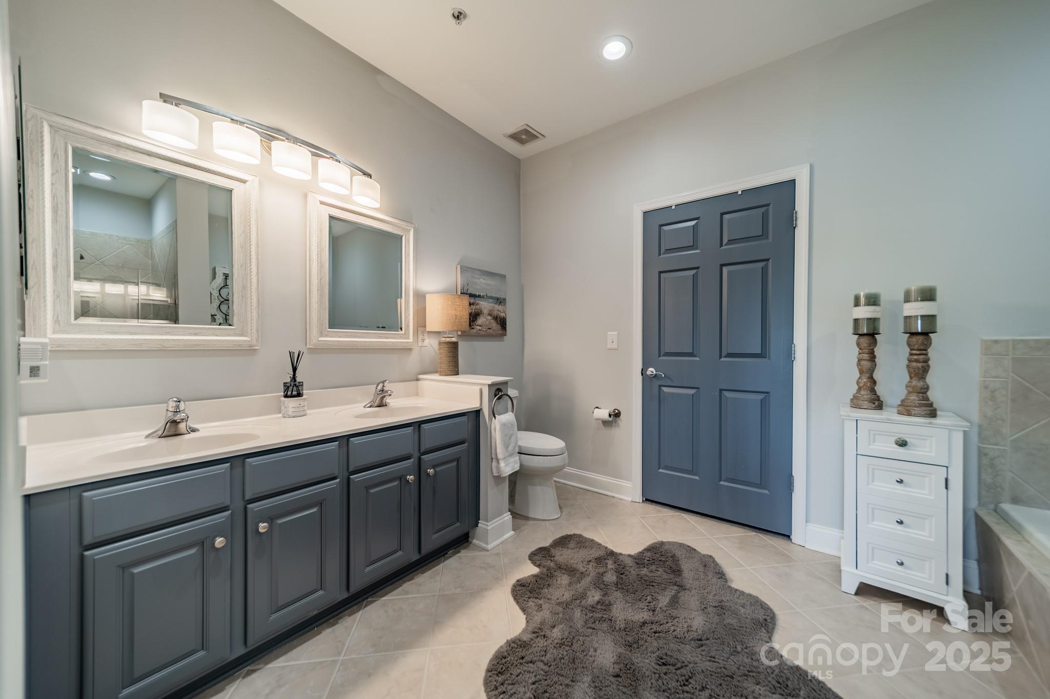 637 Williamson Road Unit: 309