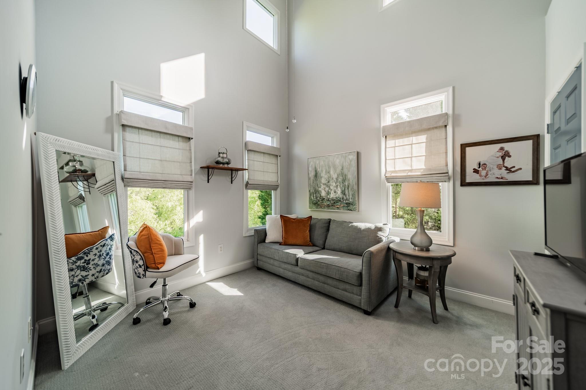 637 Williamson Road Unit: 309