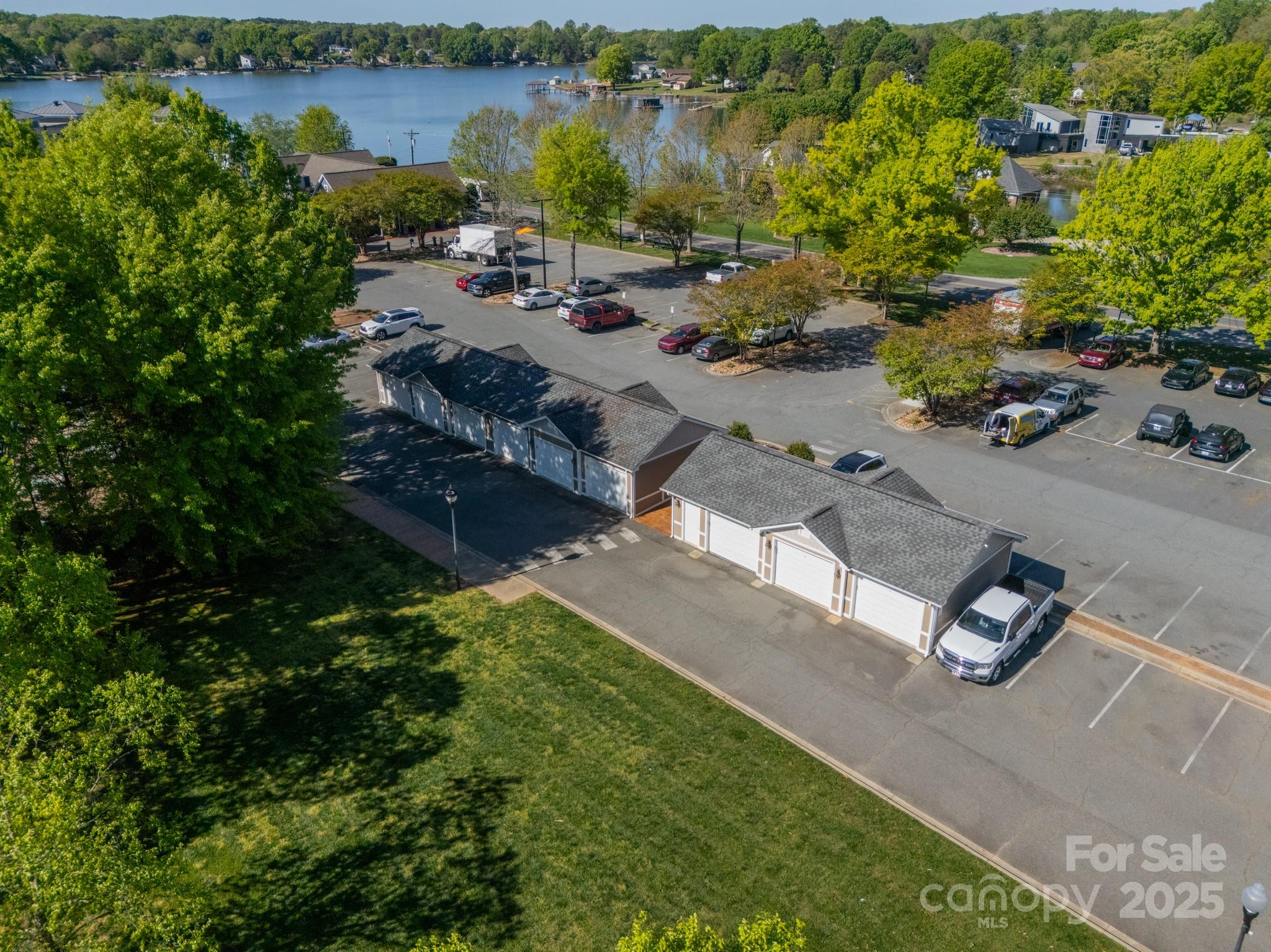 637 Williamson Road Unit: 309