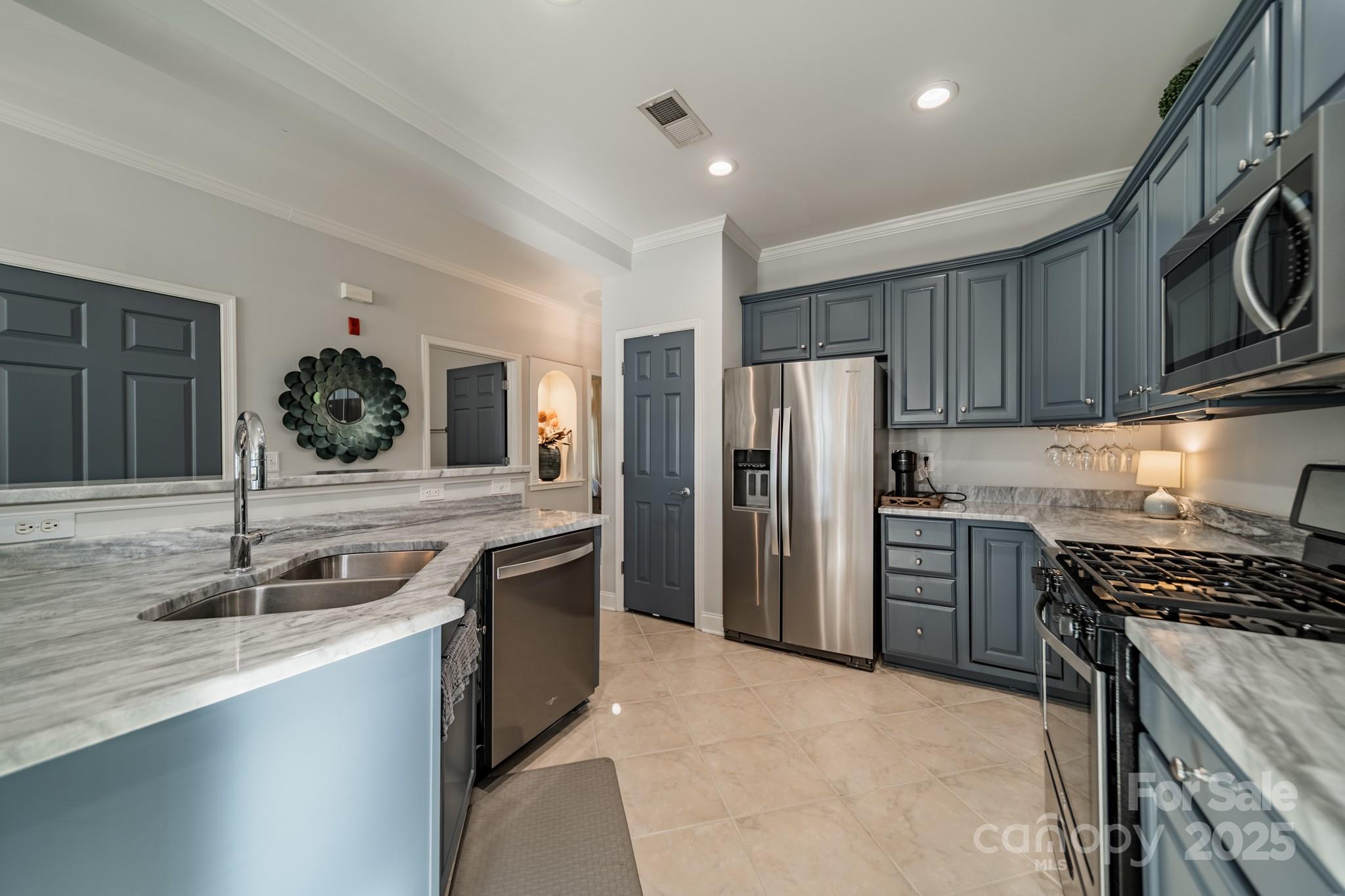 637 Williamson Road Unit: 309