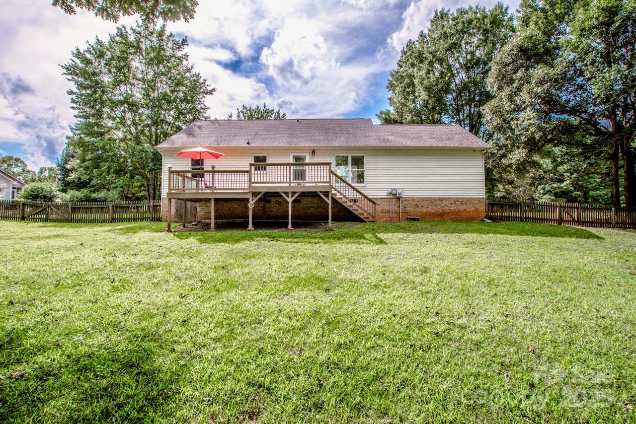 152 Kingfisher Drive