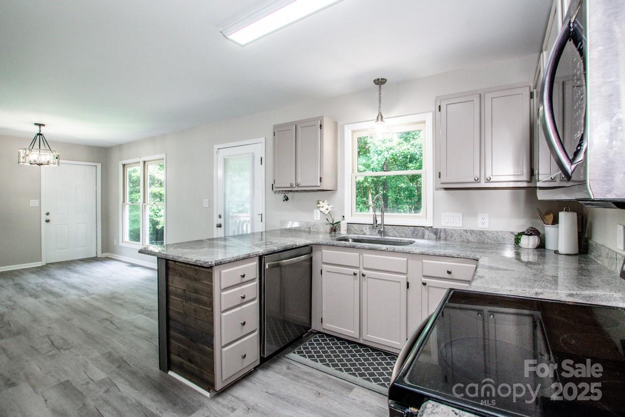 152 Kingfisher Drive