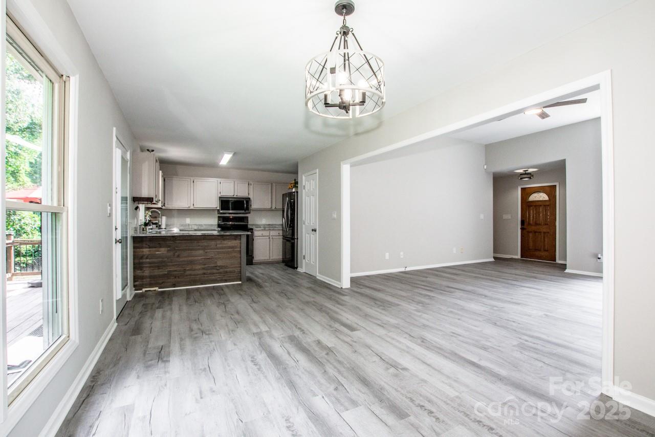 152 Kingfisher Drive