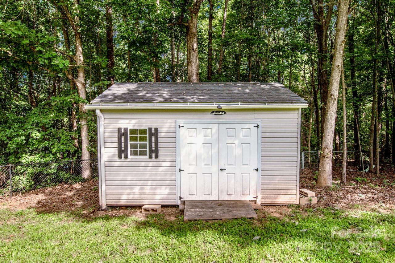 152 Kingfisher Drive