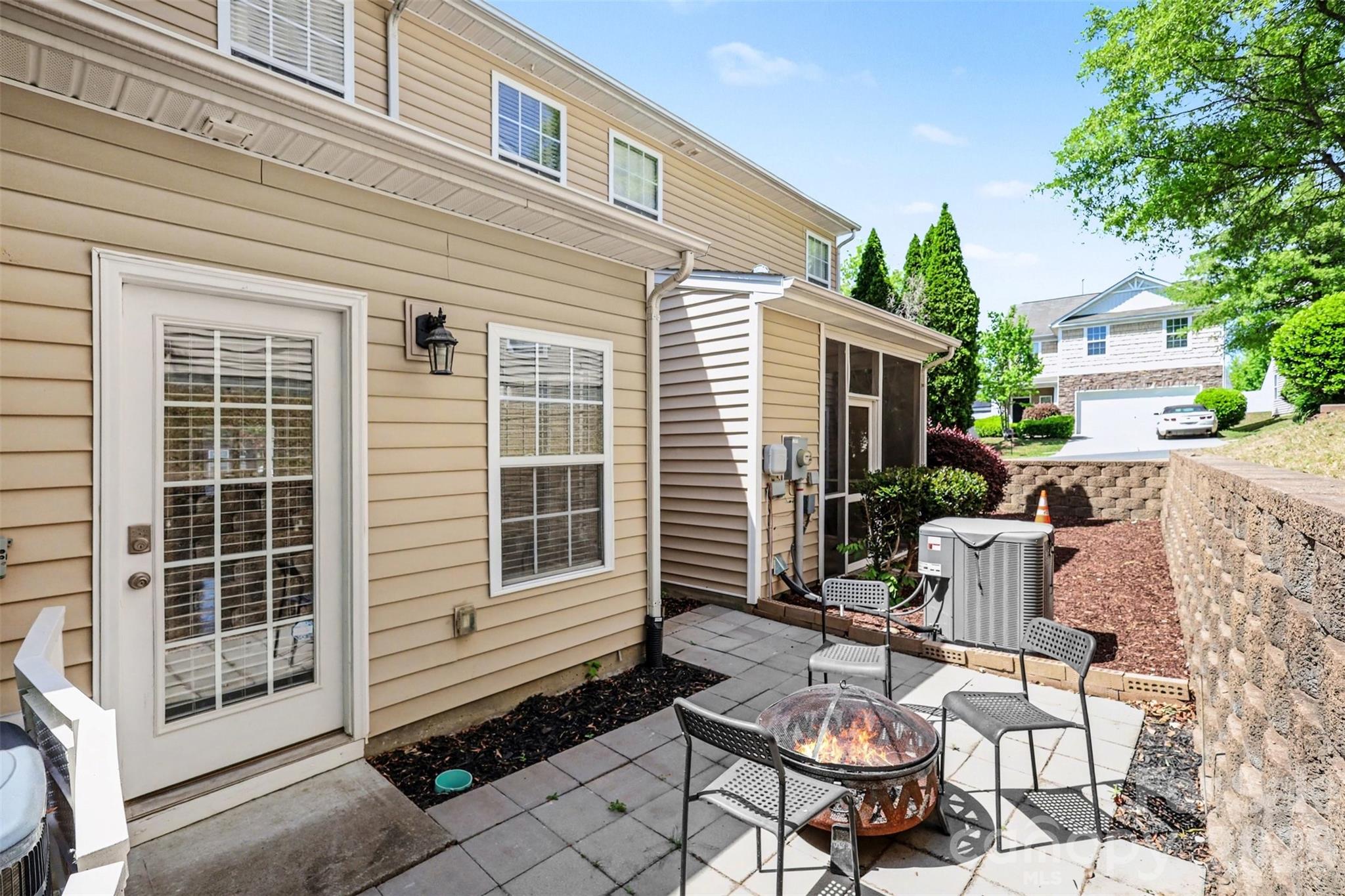 2709 Grain Mill Lane