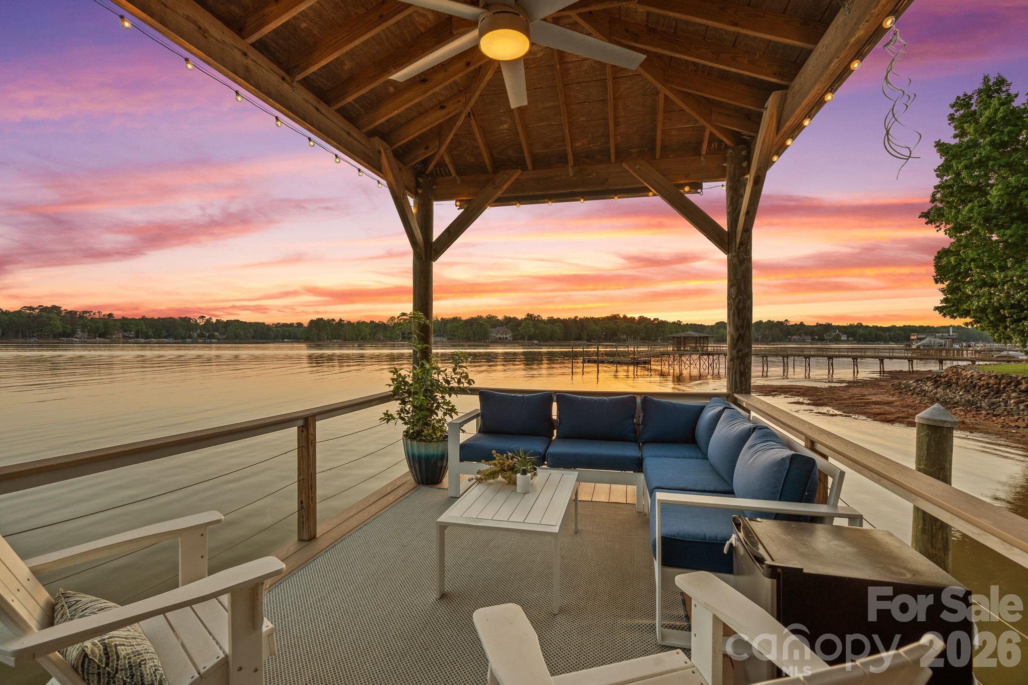 107 Beachview Drive