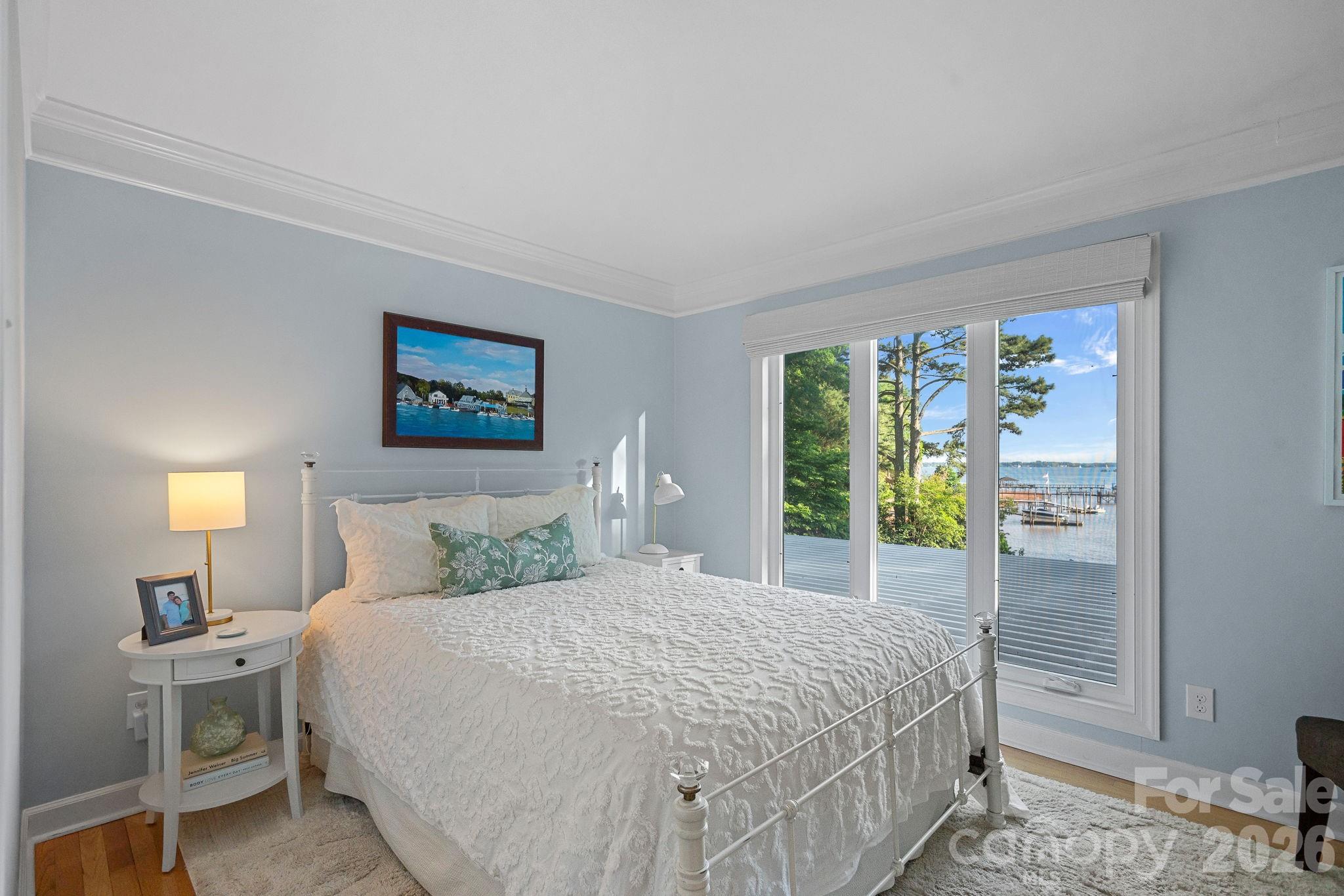 107 Beachview Drive
