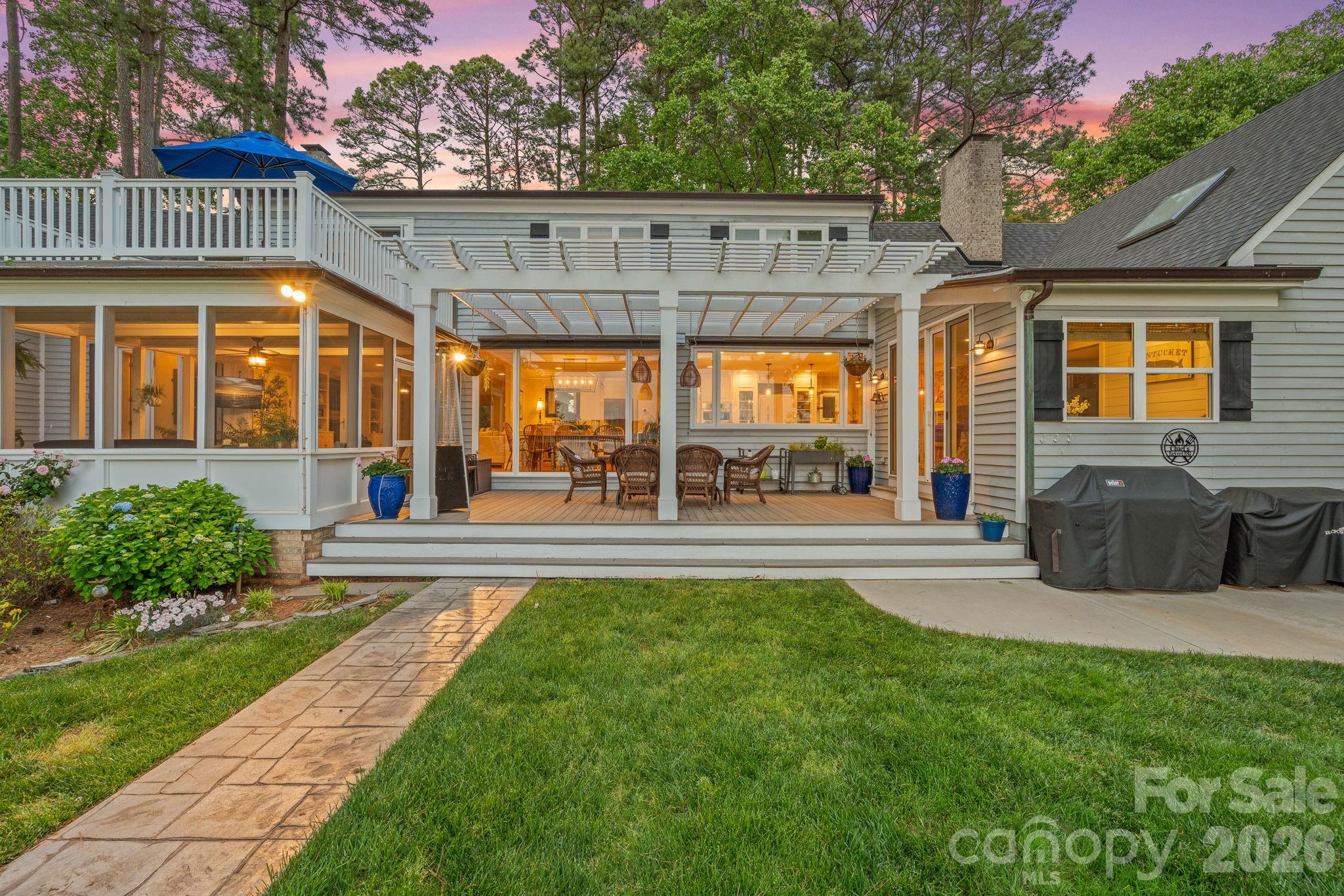 107 Beachview Drive
