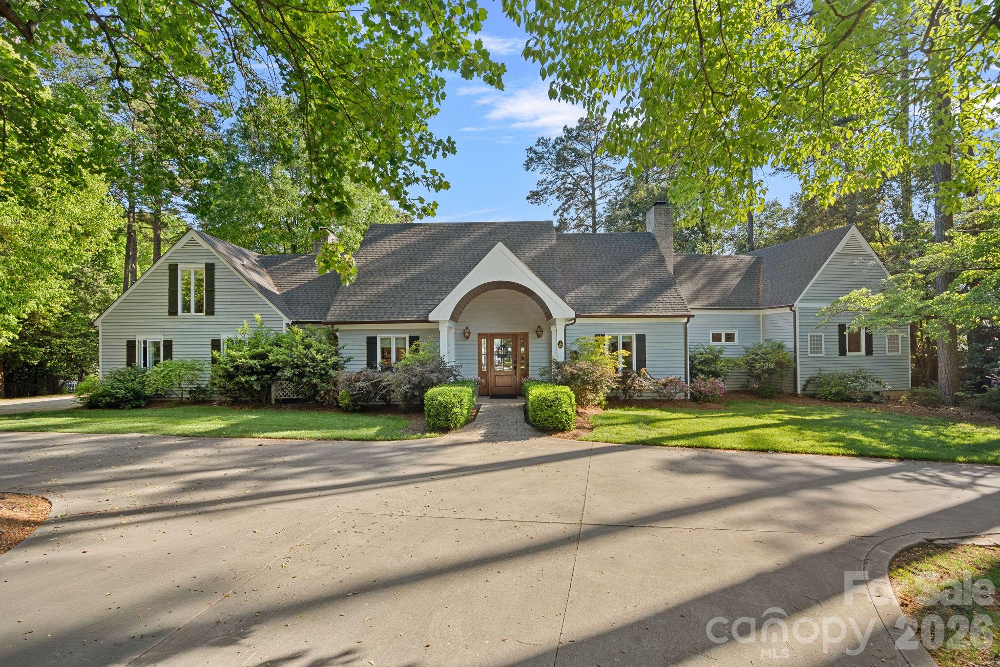 107 Beachview Drive