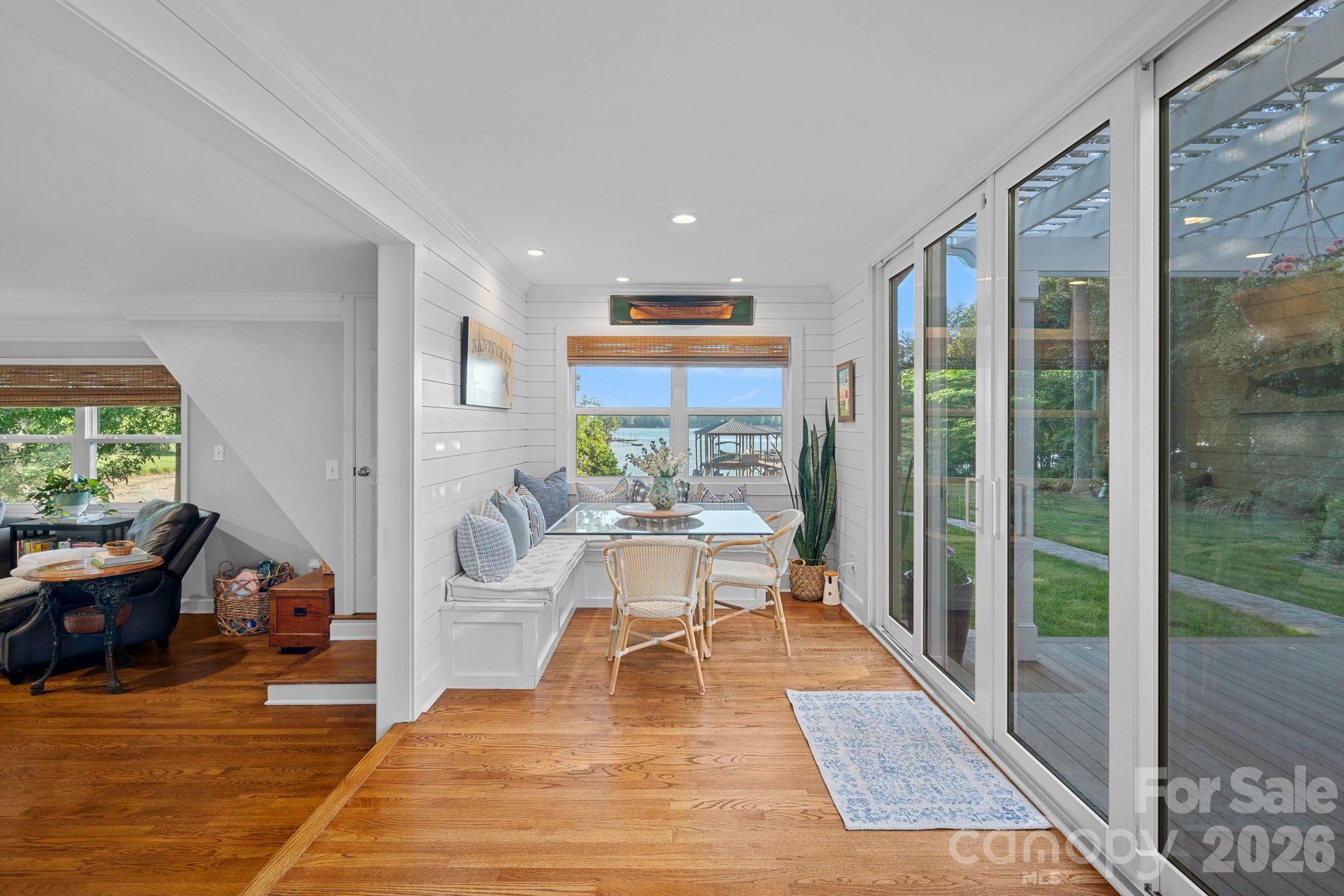 107 Beachview Drive